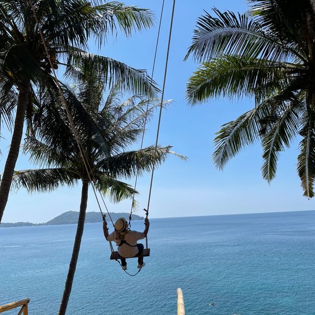 Phuket Swing กับชิงช้าสุดชิคที่หาดนุ้ย 