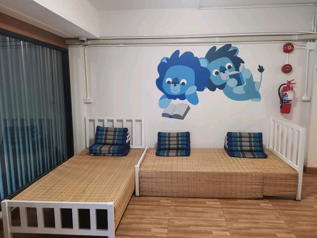 Bed-Friends Poshtel