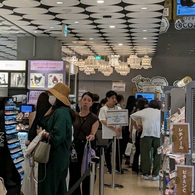 ９月１日 GRAND OPEN　@cosme OSAKA　LUCUA 1100 に行ってみた。