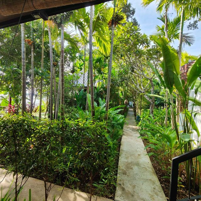 The Riviera สวรรค์แห่งความสงบริมแม่น้ำโขง