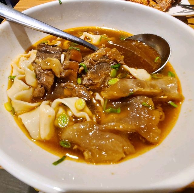 台北良品牛肉麵