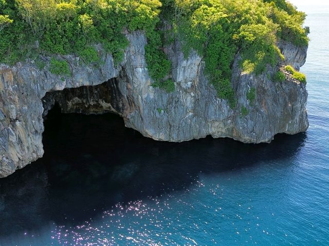 Gato Island from above