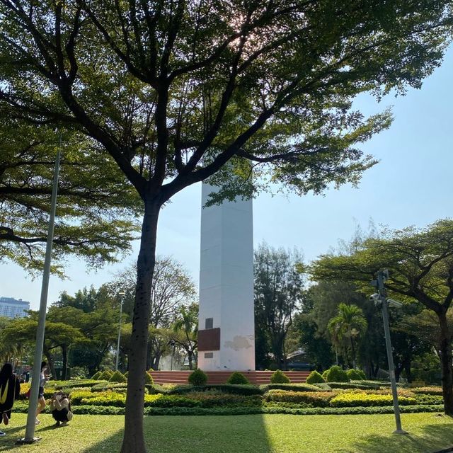 พักผ่อนหย่อนใจ สวนสีเขียวสวนจตุจักร