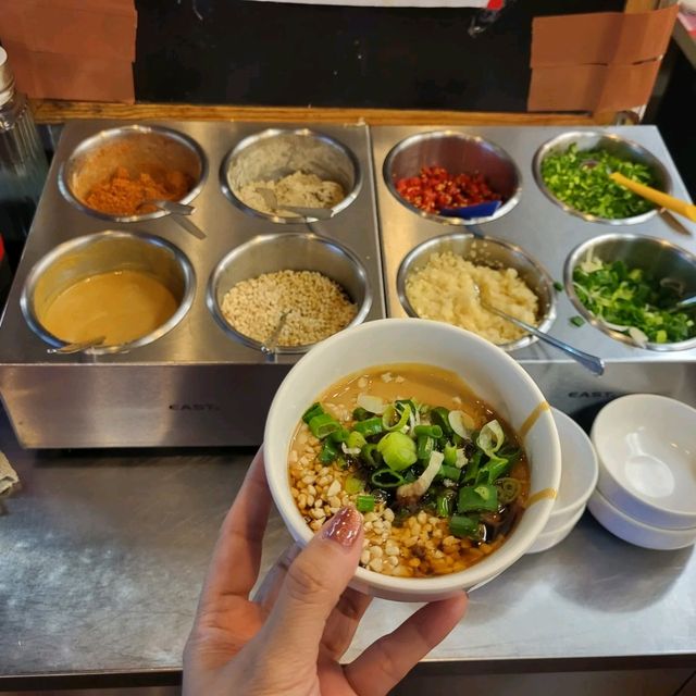 茶底麻辣串串火鍋
