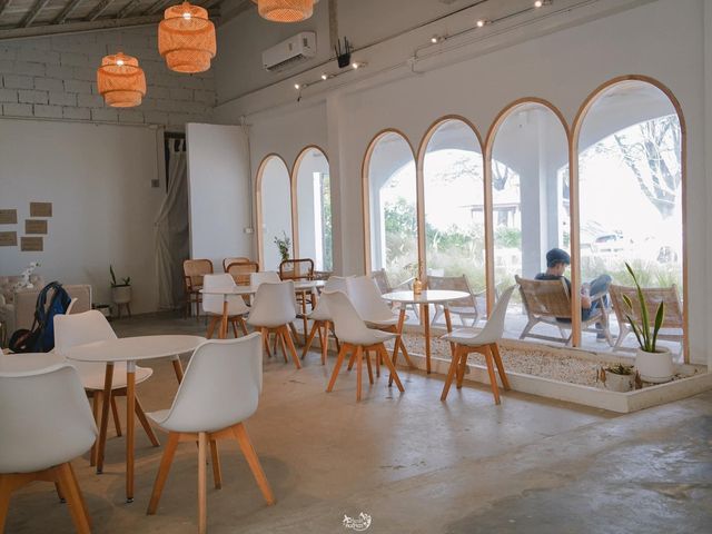 The bay cafe and eatery คาเฟ่ริมเลสงขลาสุดปัง