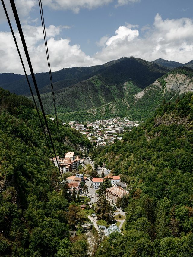 Borjomi - cozy small town in Georgia 🇬🇪 