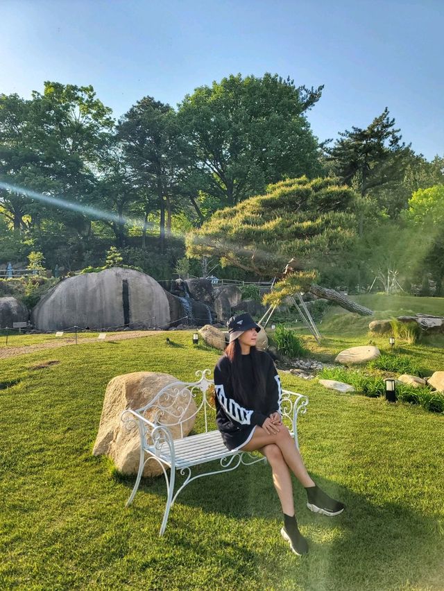 정원뷰가 그저 힐링인 부산근교 숲세권 카페🌳