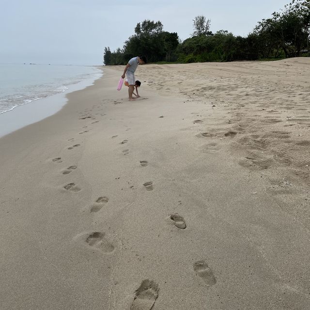 貼近海洋附有沙灘鄰近golf course的度假酒店