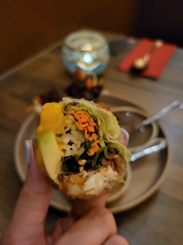 美食配美景
