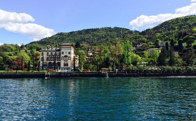 lake como ทะเลสาบสุดสวย
