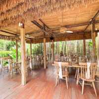 ร้านอาหาร บ้านนอกคอกนา เขาใหญ่