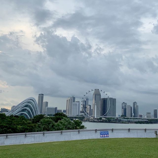 Catching sunset with 🇸🇬 skyline