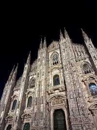밤에봐야 더 예쁜 이탈리아 밀라노 대성당🇮🇹