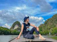 ล่องเรือหัวโทง เที่ยวเขาขนาบน้ำ ชมถ้ำโบราณ 