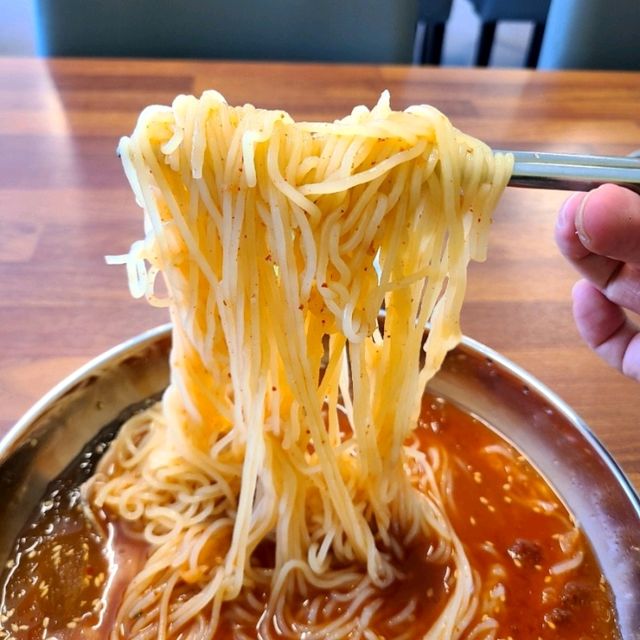 서귀포 동홍동 맛집)삼촌밀면국밥 - 올레시장 근처 시원한 밀면 맛집