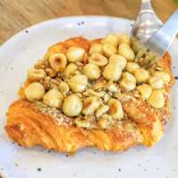  Piti home cafe & eatery