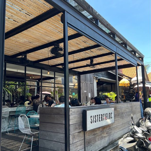 Sisterfields Cafe
