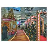 Let's Gala This Christmas。Mira Place