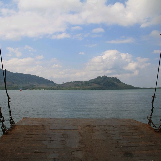 ท่าเรือบ้านหัวหิน (เกาะลันตา)