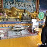 สักการะขอพรพระพุทธโคดม