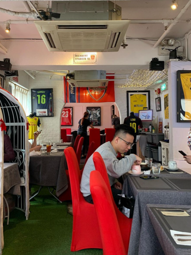 旺角足球主題的高質餐廳! ⚽️  球迷必去打卡！