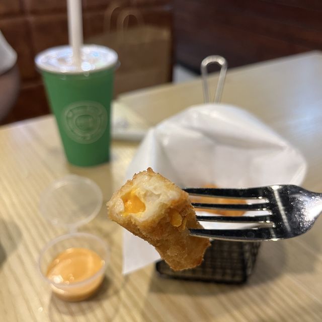 觀塘爆汁熱帶之堡