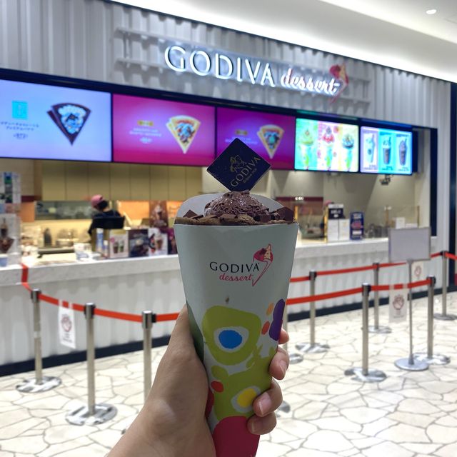 福岡食買玩必去！Lalaport大型商場😍
