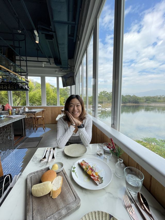Billow小白鷺餐廳💚寧靜舒適湖景歎午餐