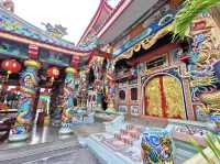 ศาลเจ้าสุดอลังการ ศาลเจ้าพ่อหลักเมืองสุพรรณบุรี
