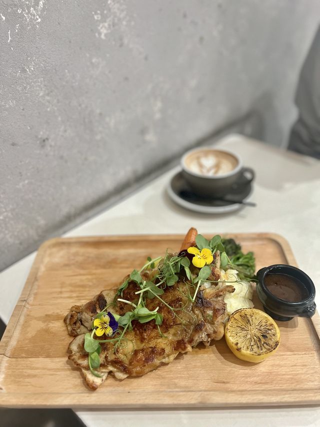 天后工業風用心製作嘅Cafe☕️🍴