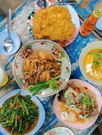 曼谷丨誤入泰國當地菜市場丨王朗市場