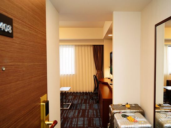 格蘭比亞大阪維斯奇歐酒店：舒適雙人房，物超所值的住宿選擇！