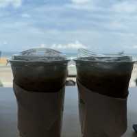 เที่ยวพัทยา หาดจอมเทียน พักผ่อนที่ Dee Varee