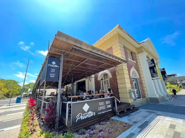 Perrotta's at the Gallery