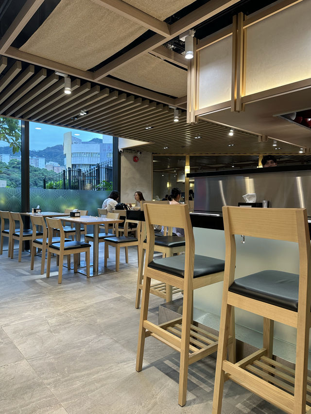 圍方都有鬼金棒拉麵食