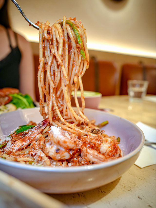 精心挑選咖啡豆，主食甜品乜都有
