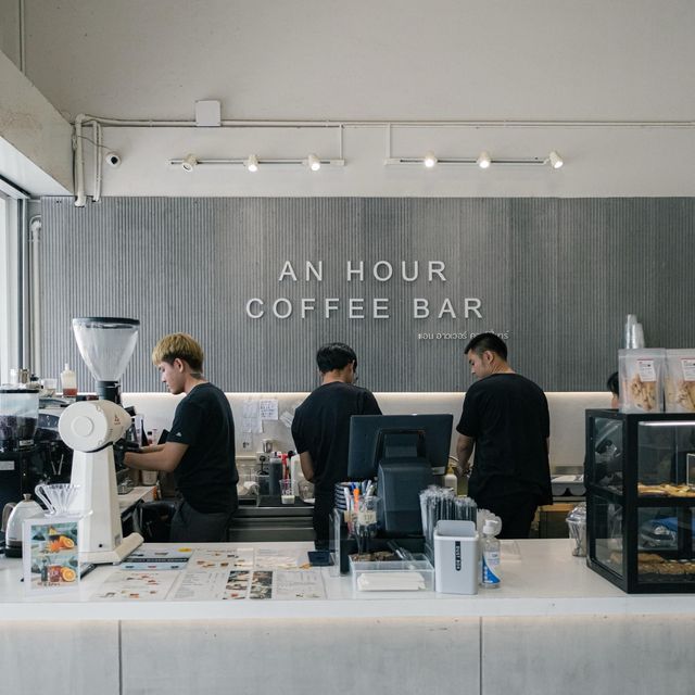 An hour Coffee bar⏱🪟☕ 