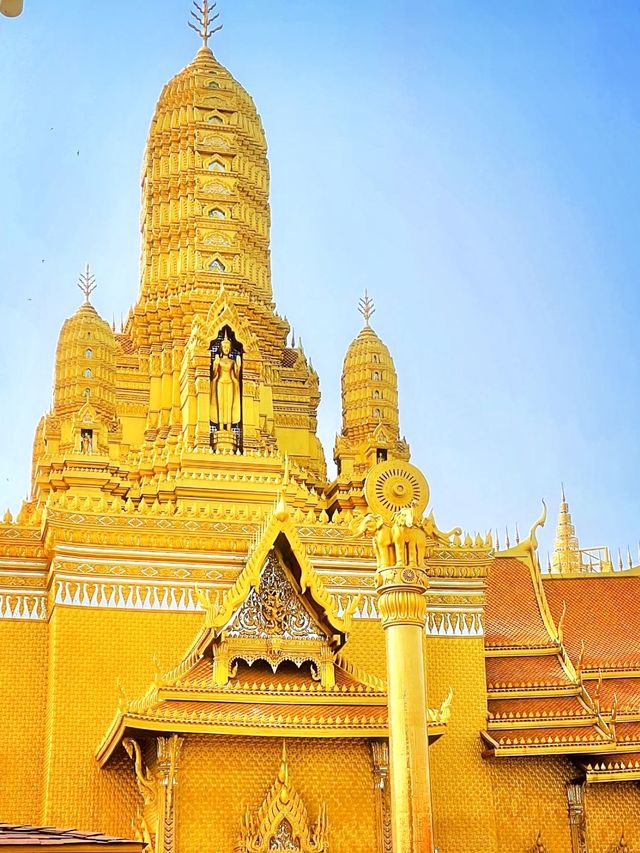 Beautiful Hidden Temple; 1Hour From Bangkok🇹🇭✨