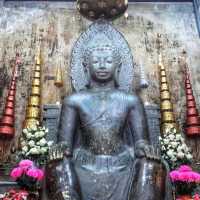 พระพุทธรูปทรงเครื่องสมัยอยุธยาที่มีขนาดใหญ่ที่สุด