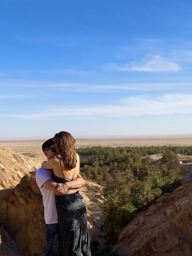 🌴 Discover the Enchanting Chebika Oasis in Tunisia 🇹🇳 