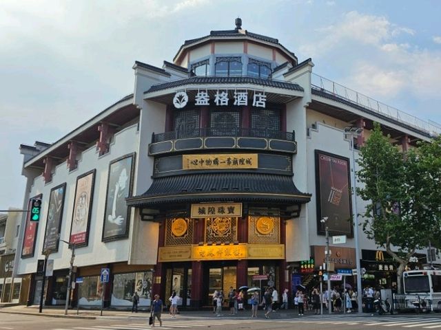 豫園第一排！陽台景觀房盡收豫園美景！