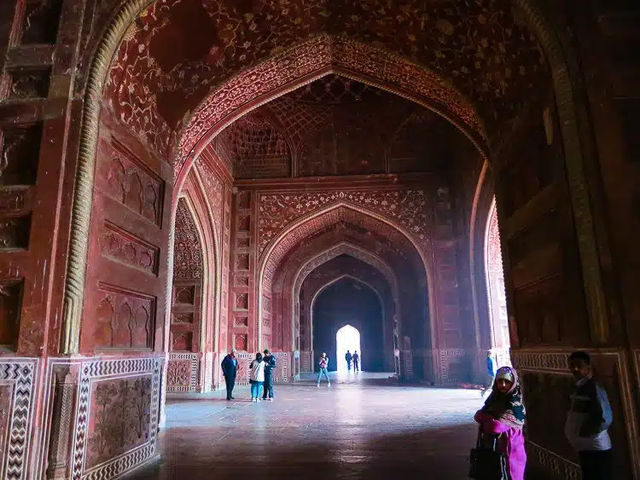 Eternal Elegance: A Journey to the Taj Mahal