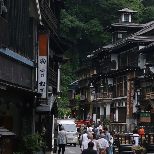 【8月好去處】銀山溫泉：懷舊日本風景，咖啡廳、美食、土產店林立
