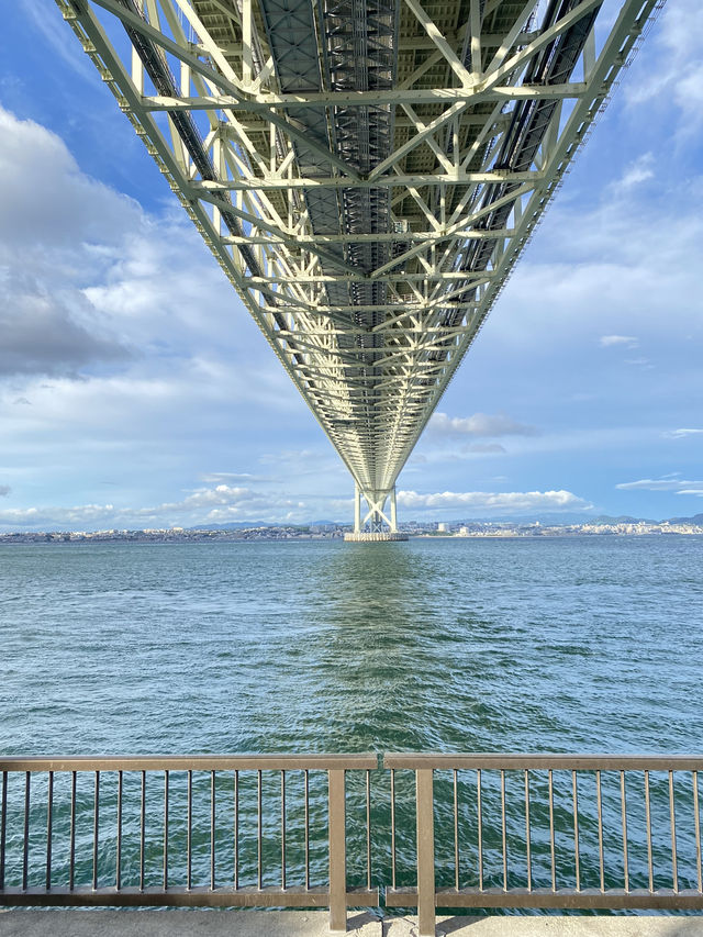 【淡路島】絶景！真下から眺める明石海峡大橋