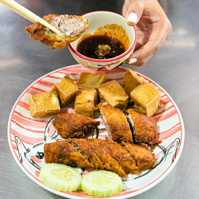 ชี้พิกัดร้านอร่อยภูเก็ต แม่กินรี เกี้ยนทอดภูเก็ต