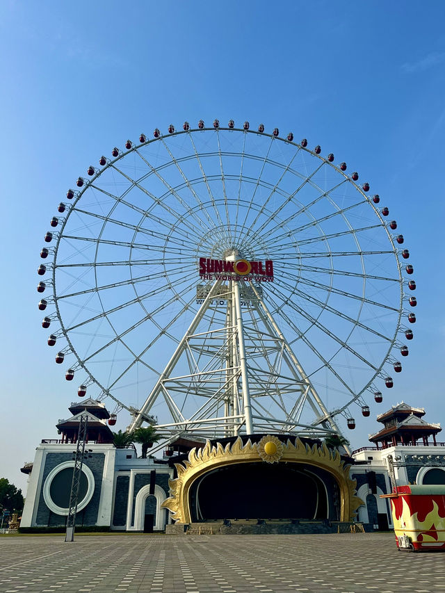 Discover the Thrills of Asia Park in Da Nang 🎢