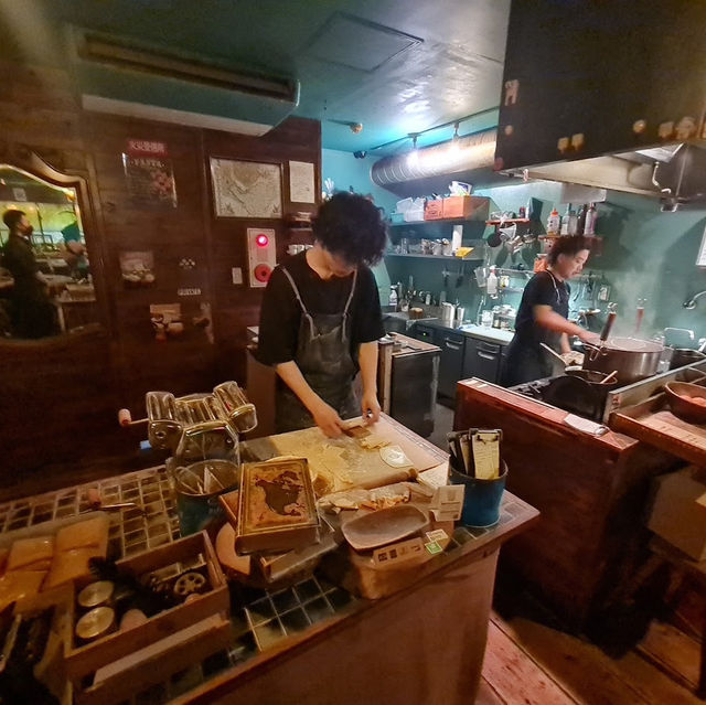 Pasteria Bambu ร้านพาสต้าเส้นสดย่านโดทงโบริ