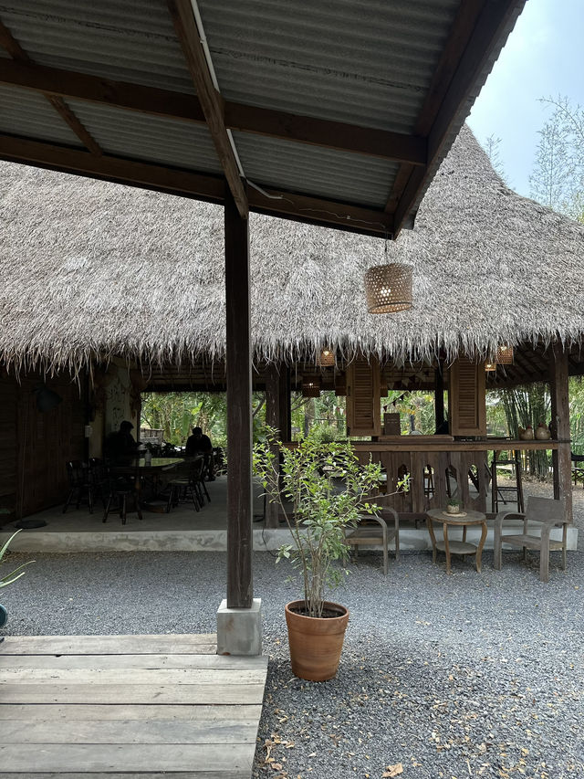 🧁 สวนบ้านใน หัวใจบ้านนอก คาเฟ่