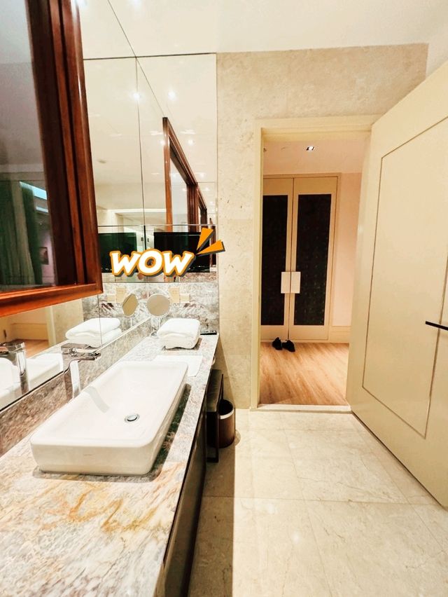  Equarius Hotel beautiful bathtub