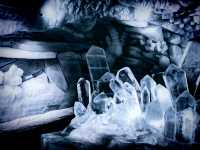 【スイス】ツェルマットの幻想的な氷河の洞窟❄️